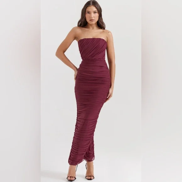 New! House of CB Sapphire Wine Gathered Maxi Dress Sz Medium $239 - Picture 1 of 8
